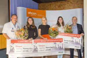 <strong>Maura Eggink </strong>wint eerste <em><u>Oticon Medical Scriptieprijs</u></em>