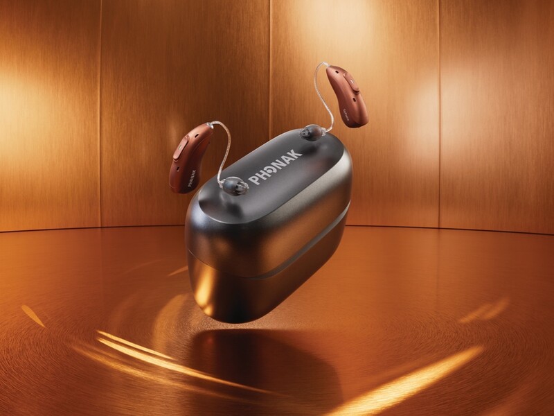 Phonak EON: Helder horen. Verbinding voelen.