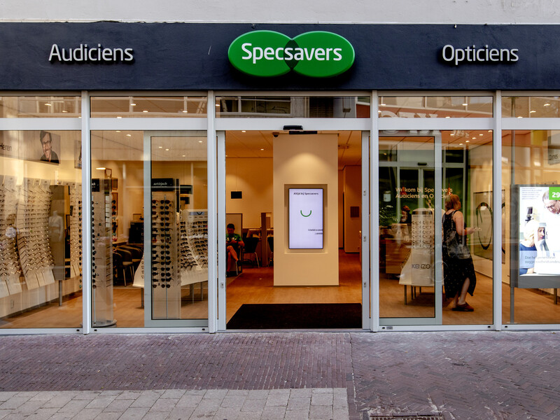 Hoorzorg op afstand bij Specsavers mogelijk in ZN-database