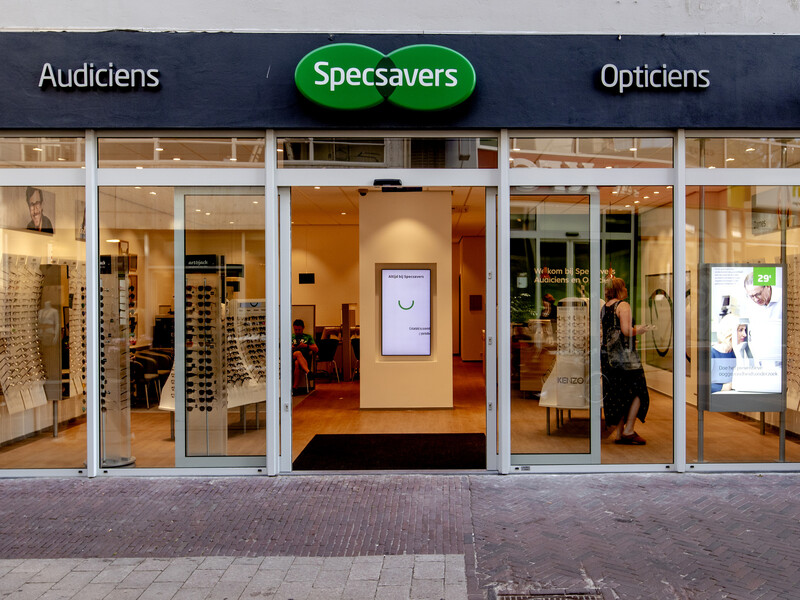 Specsavers start met second opinion en lanceert aangepaste campagne